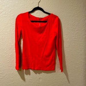 Lightweight, long sleeve percent cotton shirt